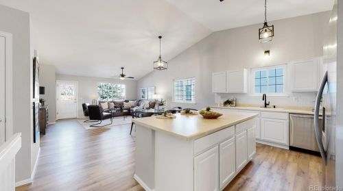 3699 Nepal Ct, Aurora, CO 80013-7435