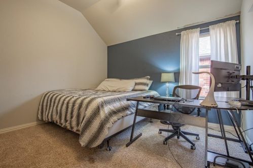 401 Perkins, Argyle TX 76226-5571 exterior