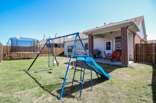 2305 Charisma Dr, Fort Worth TX  76131-1260 exterior