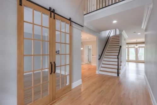 2611 Brookline Cir, Atlanta, GA 30319-3686