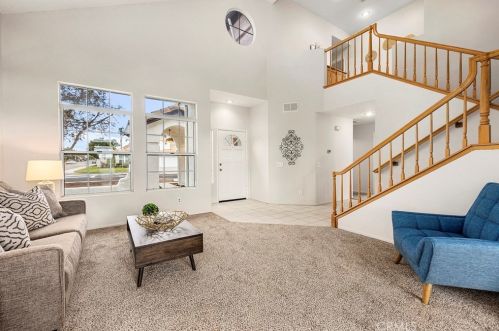 20501 Red Poppy Ln, Riverside, CA 92508-3182