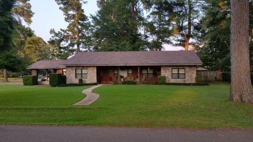 206 Oakley St, Fordyce, AR 71742-3037