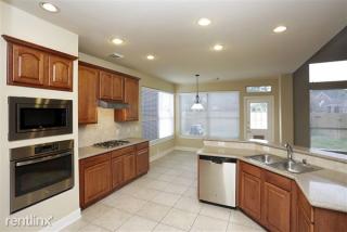 3819 Key Hollow Way, Spring TX  77388-5348 exterior