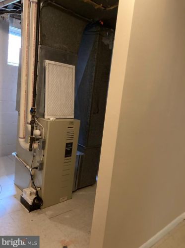 11400 Monticello Ave, Silver Spring MD 20902-3032 exterior