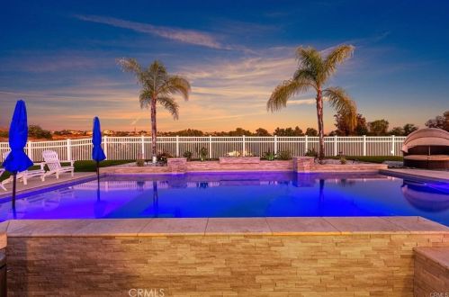16105 Mariposa Ave, Riverside CA  92504 exterior