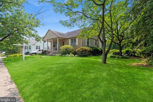 534 Sherwood Ave, Gloucester, NJ 08030-1652