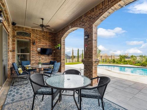 11029 Hawkins Home Blvd, Fort Worth TX  76126-4735 exterior