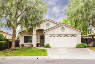912 Dawnview Way, Vacaville, CA 95687-7900