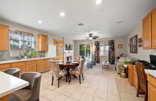 1363 Stanislaus Dr, Chula Vista CA  91913-1403 exterior