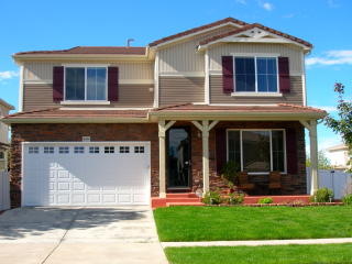 18904 Burlington Pl, Denver, CO 80249-8310