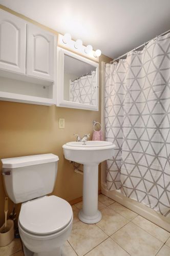 2710 2nd Ave, Saint Paul MN  55109-3320 exterior