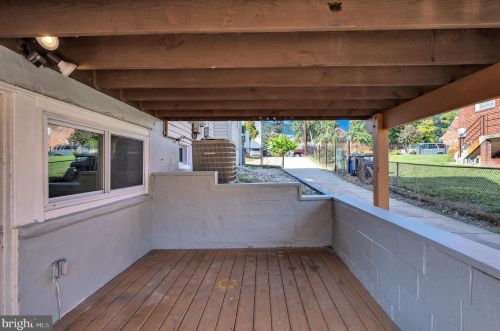 9121 Kimes St, Silver Spring MD 20901-3727 exterior