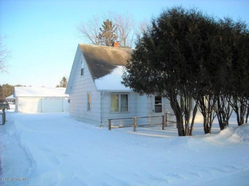 614 Labudde Ave, Minerva, MN 56621-8104