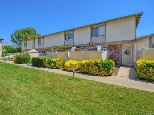 483 D St, Upland, CA 91786-5363