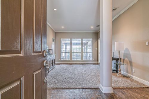 7308 Spring Oak Dr, North Richland Hills TX  76182-3708 exterior