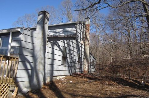 157 Stonehouse Rd, Coventry, CT 06238-3137