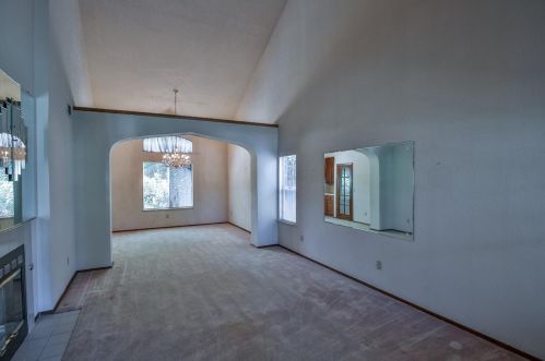 5834 Valley Springs Way, Elk Grove, CA 95758-5316
