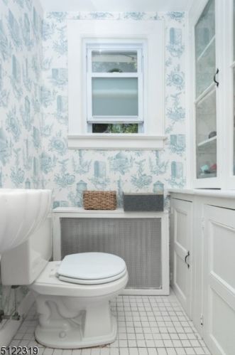 26 North Ter, Maplewood NJ  07040-1380 exterior