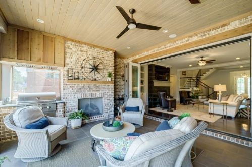 628 Crescent River Pass, Suwanee GA  30024 exterior
