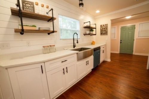 2899 Blount St, Atlanta GA  30344-3752 exterior