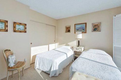 7 Butler St, Irvine CA  92612-2724 exterior
