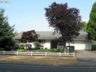 90269 Hawkins Rd, Warrenton, OR 97146-7133