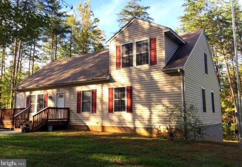 360 Anna Coves Blvd, Mineral, VA 23117-4873