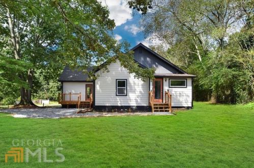 5600 Feldwood Rd, Atlanta GA  30349-2809 exterior