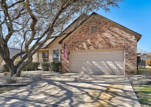 264 Whispering Wind Dr, Georgetown, TX 78633-4701