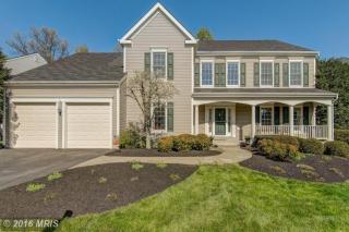 5107 Myrtle Leaf Dr, Fairfax, VA 22030-8211