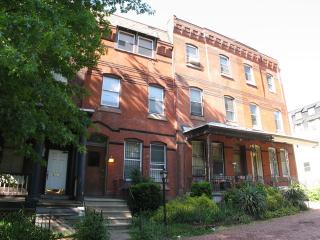 4051 Spruce St, Philadelphia PA  19104-4120 exterior