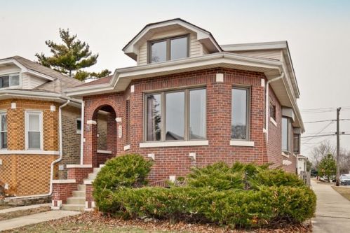 4254 Overhill Ave, Chicago, IL 60706-1009
