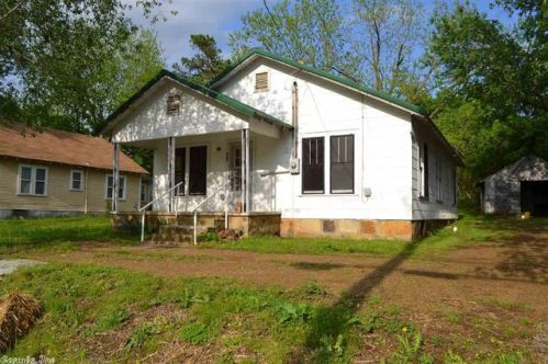 207 Spring St, Marshall, AR 72650