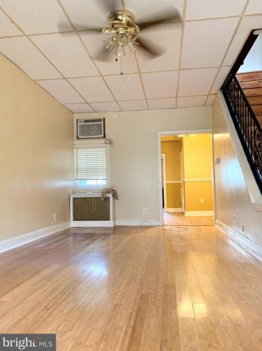 2850 Cedar St, Philadelphia PA  19134-4230 exterior