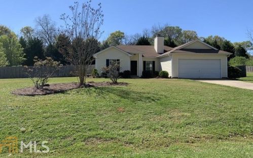 68 Kelly Farm Dr, Luthersville, GA 30251-1606