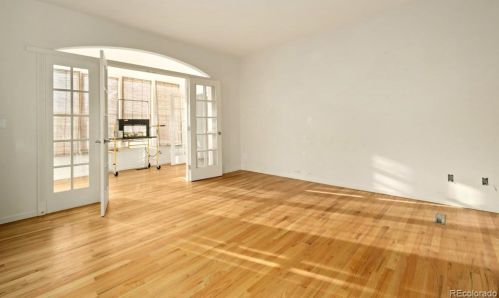 21582 Omaha Ave, Parker CO 80138-7238 exterior