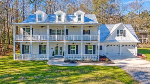5681 Captain Kidd Rd, Meggett, SC 29449-6801