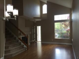 1444 Driftwood Cir, Fairfield CA  94534-3908 exterior