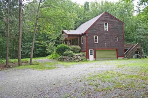 41 Greenwood Rd, Weare, NH 03281-5208
