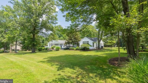 8 Nelson Rdg Rd, Princeton NJ  08540-7426 exterior