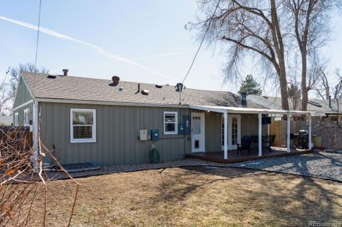 2611 Green Ct, Denver CO  80219-5850 exterior