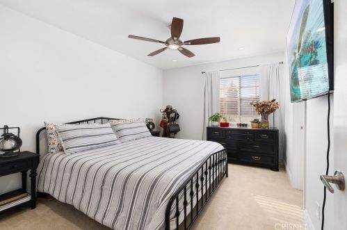 1349 Fitzgerald Rd, Simi Valley CA  93065-4480 exterior