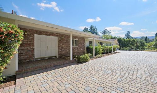 12200 Menalto Dr, Los Altos, CA 94022-6308
