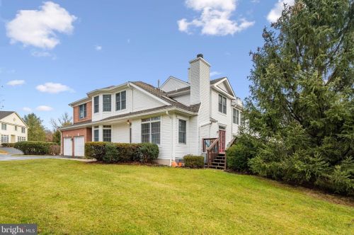 19 Wilkinson Way, Princeton, NJ 08540-7362
