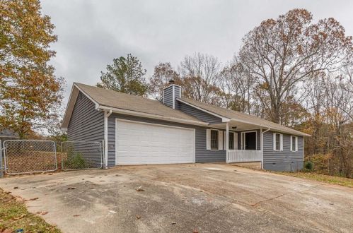 127 Farmbrook Trl, Stockbridge GA  30281-1187 exterior
