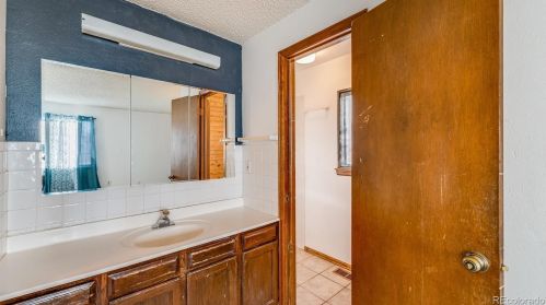 973 Joplin Way, Aurora CO 80015-1414 exterior