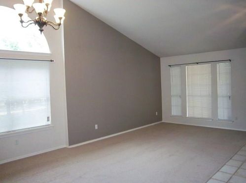4300 Companeros Way, Austin TX  78749-3650 exterior
