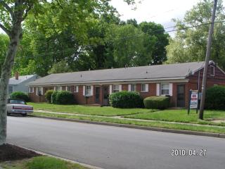 411 Fort Worth Ave, Norfolk VA  23505-2768 exterior