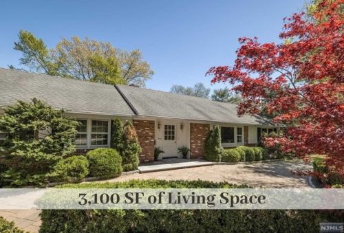 625 Monroe St, Ridgewood, NJ 07450-1206