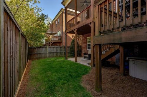 1301 Lullwater Park Cir, Atlanta GA  30306-4641 exterior
